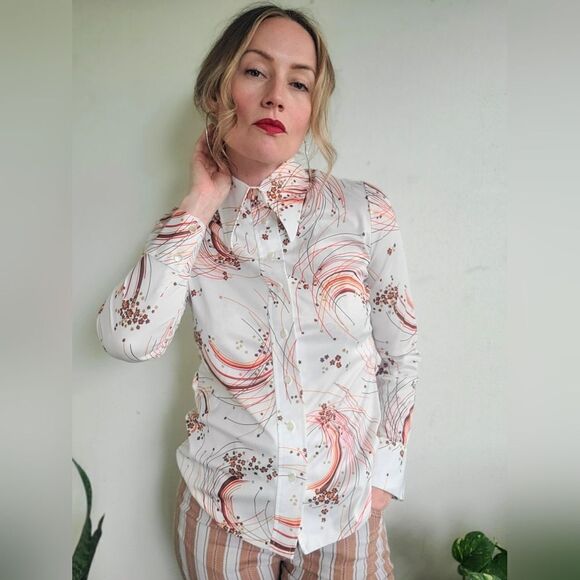 Vintage Tops - The McJagger Dagger Collar Vintage Button Down S-M